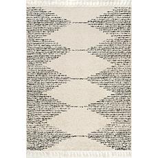 nuLOOM Bria Moroccan Shag Tasseled 6' 7" x 9' Area Rug 