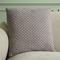 Safavieh Sari Pillow 18" x 18"