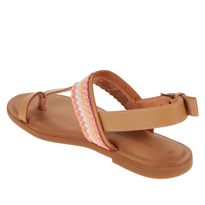 bata kolhapuri slippers