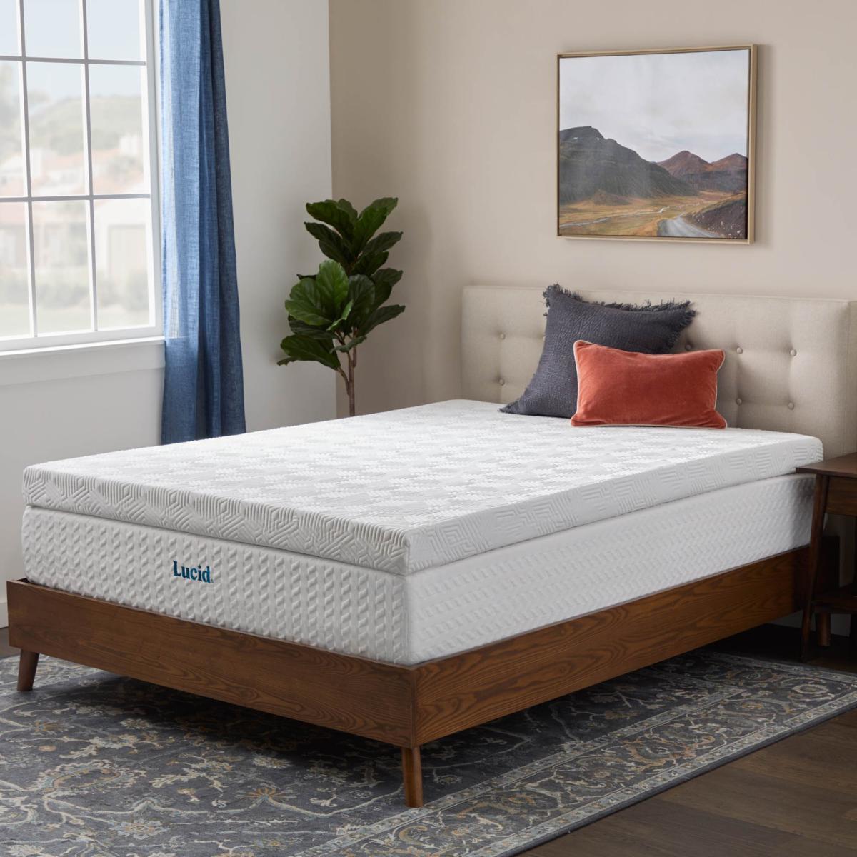 4 Bamboo Charcoal and Gel Memory Foam Mattress Topper Full