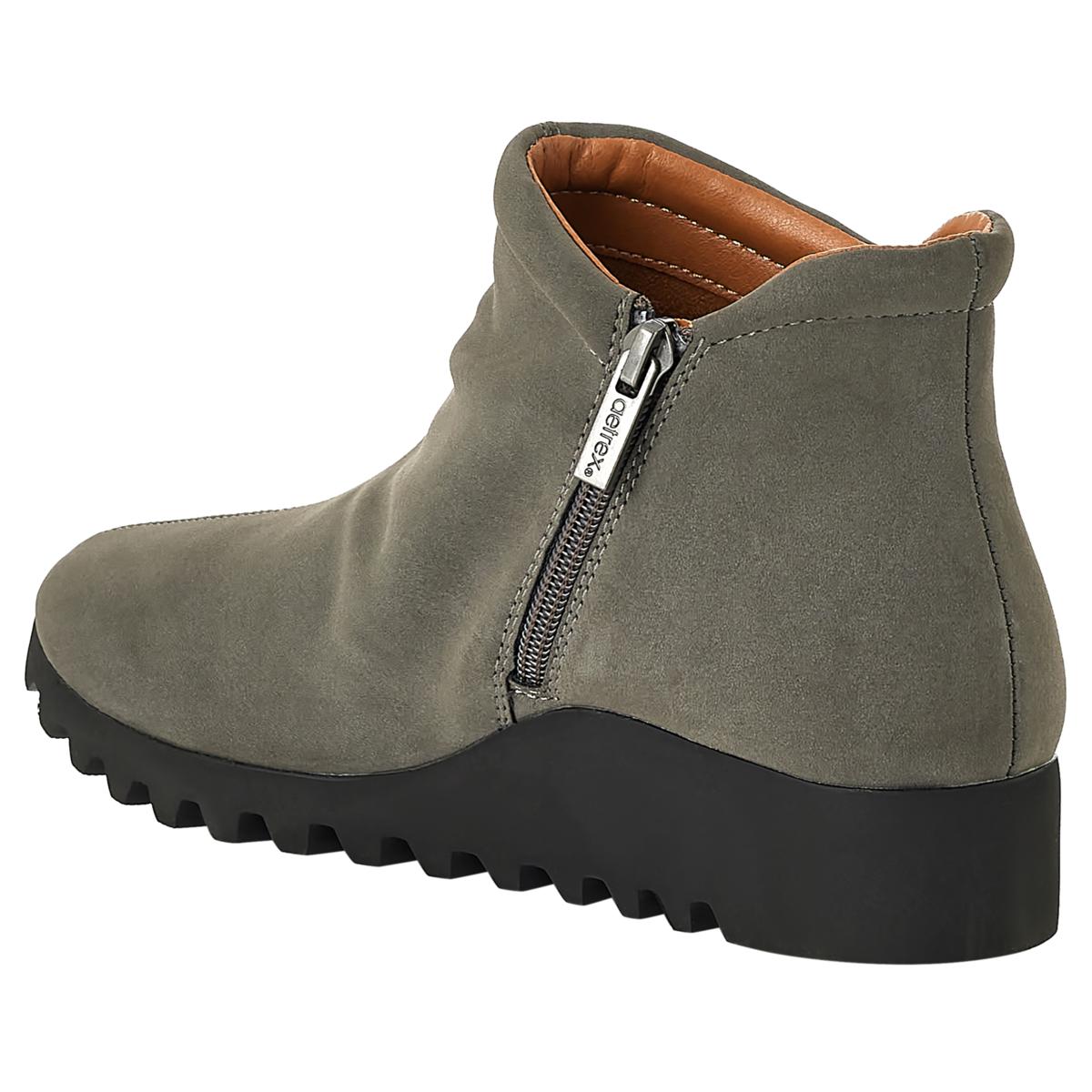dress boots with arch support