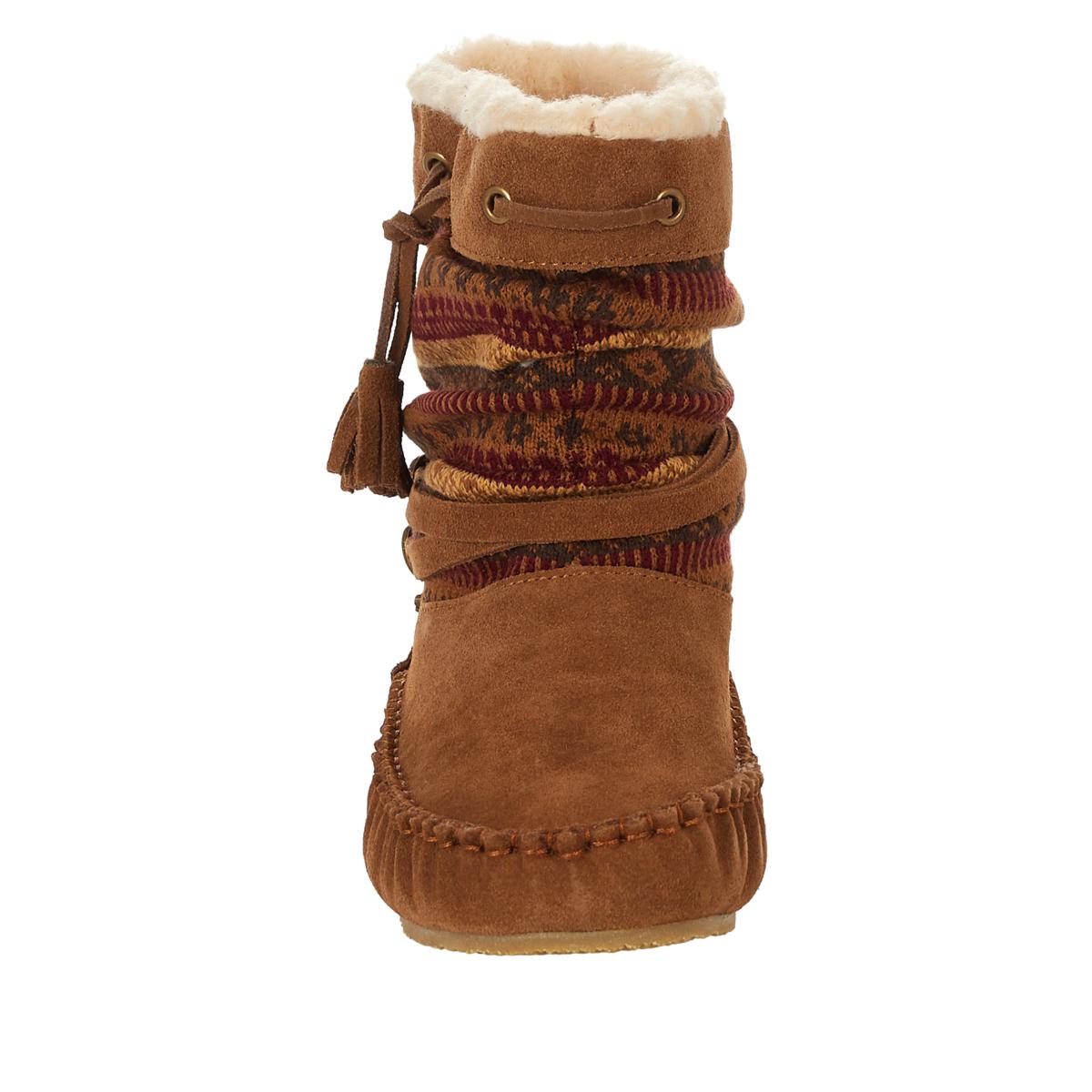 bearpaw cyan boots