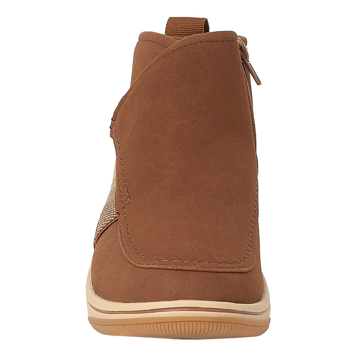 Cloudsteppers by Clarks Brown Chukka Boots Mens Eastridge Mid Light Brown Leather Boots | Clarks main image 3