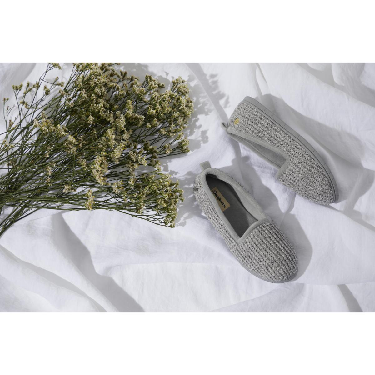 Chenille Slippers Closed Back Women's Slippers Dearfoams