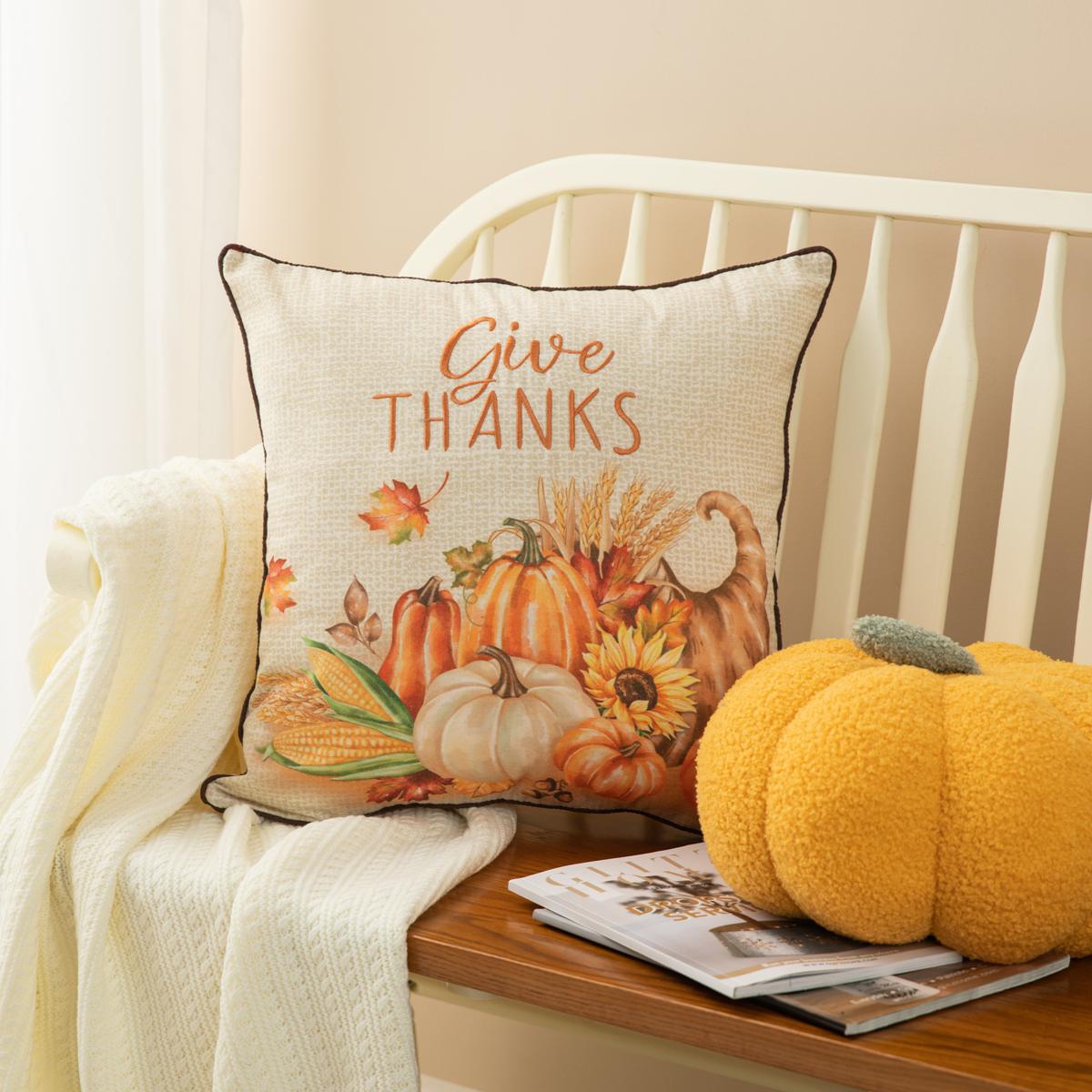 glitzhome 17.72'' Fall Throw Pillows with Insert,Happy Harvest Red Truck  Pumpkin Decorative Throw Pillow for Sofa Couch Bed Fall Harvest  Thanksgiving