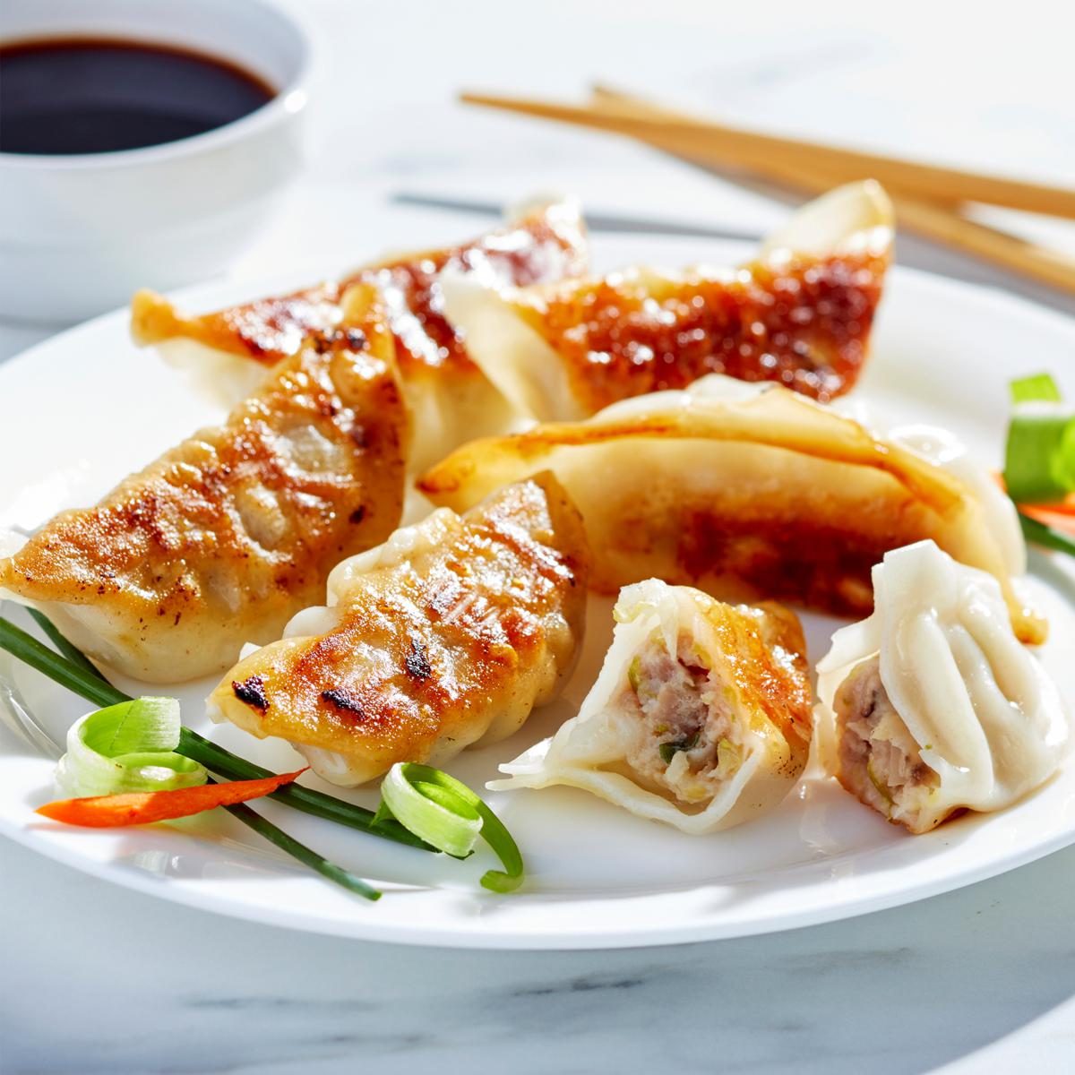 https://i04.hsncdn.com/is/image/HomeShoppingNetwork/rocs1200/gourmet-kitchen-25lbs-pot-stickers-d-2021060709293891~770760_URF.jpg