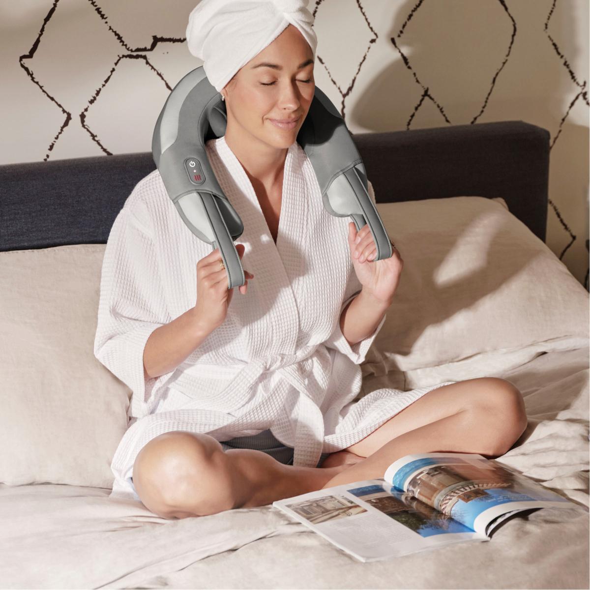 myostorm the meteor 2.1 heating and vibrating massage ball HoMedics All-Body Adjustable Massager with Heat main image 1