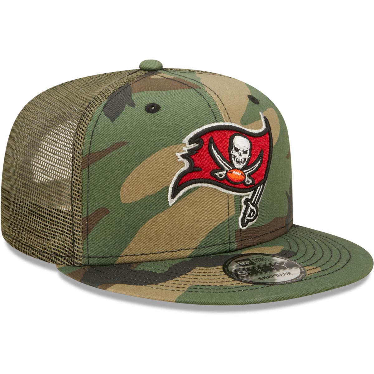 Youth New Era Camo Tampa Bay Buccaneers Main Trucker 9FIFTY Snapback Hat