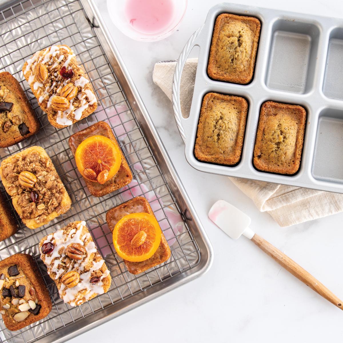 Holiday mini outlet loaf pans