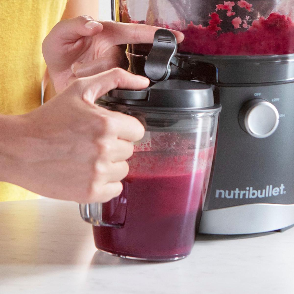  NutriBullet Juicer Centrifugal Juicer Machine for Fruit,  Vegetables, and Food Prep, 27 Ounces/1.5 Liters, 800 Watts, Gray NBJ50100:  Home & Kitchen