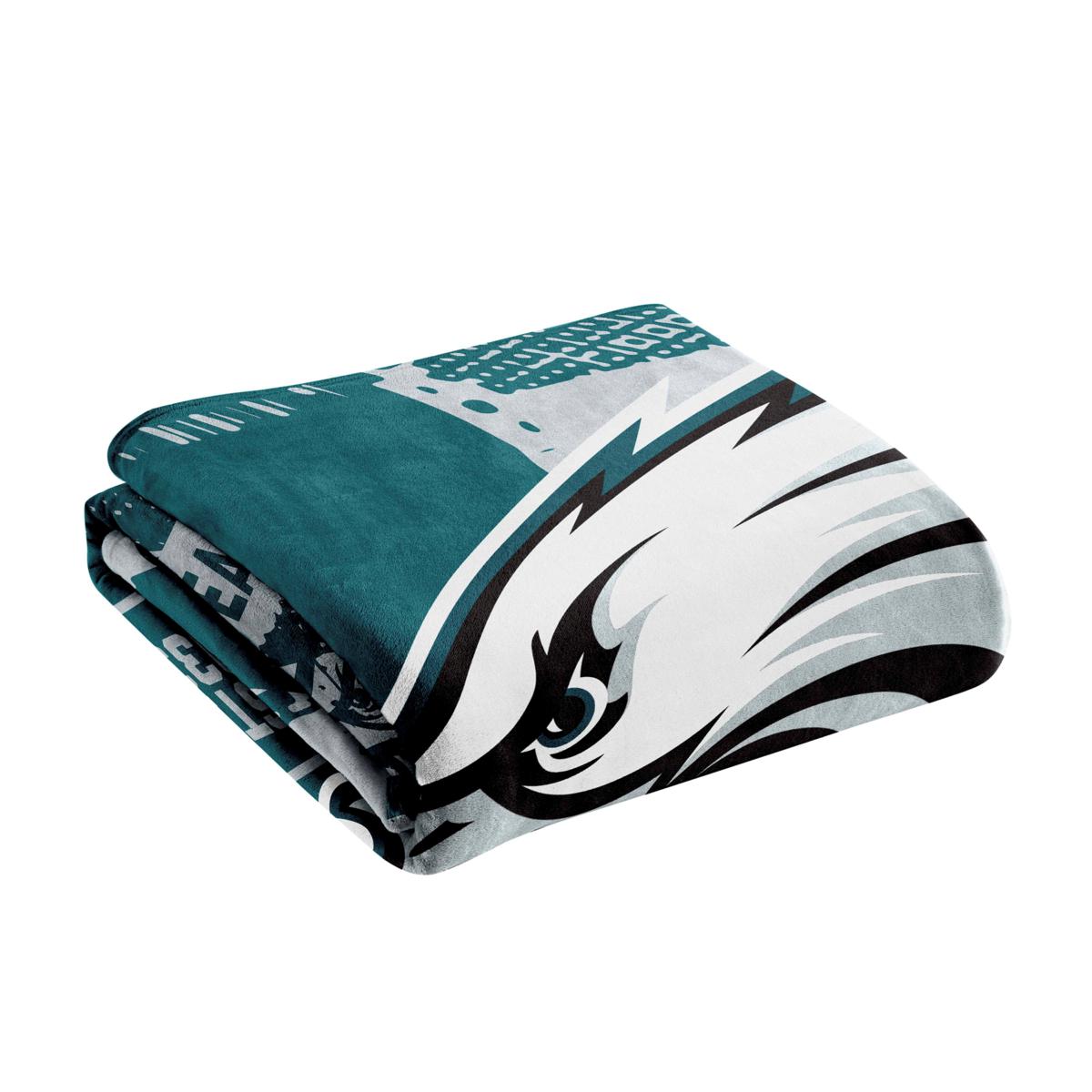 Seattle Seahawks 50 x 60 Gameday Raschel Throw Blanket