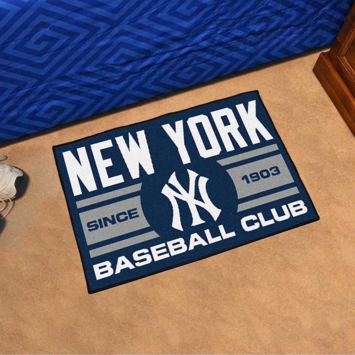 Officially Licensed MLB New York Yankees Uniform Mat 19 x 30