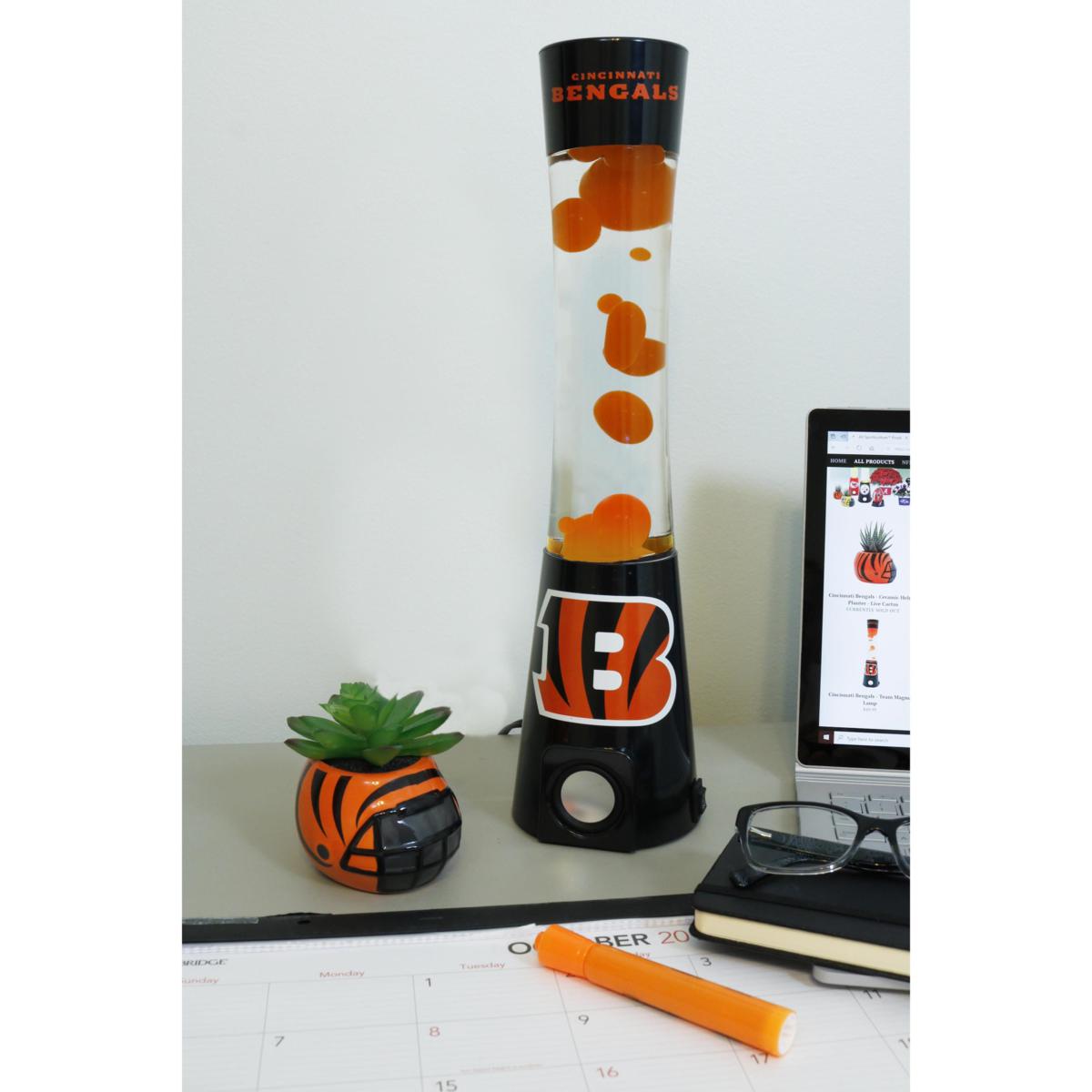 San Francisco Giants Team Pride Magma Lamp Speaker, 1 ct - Fry's Food Stores