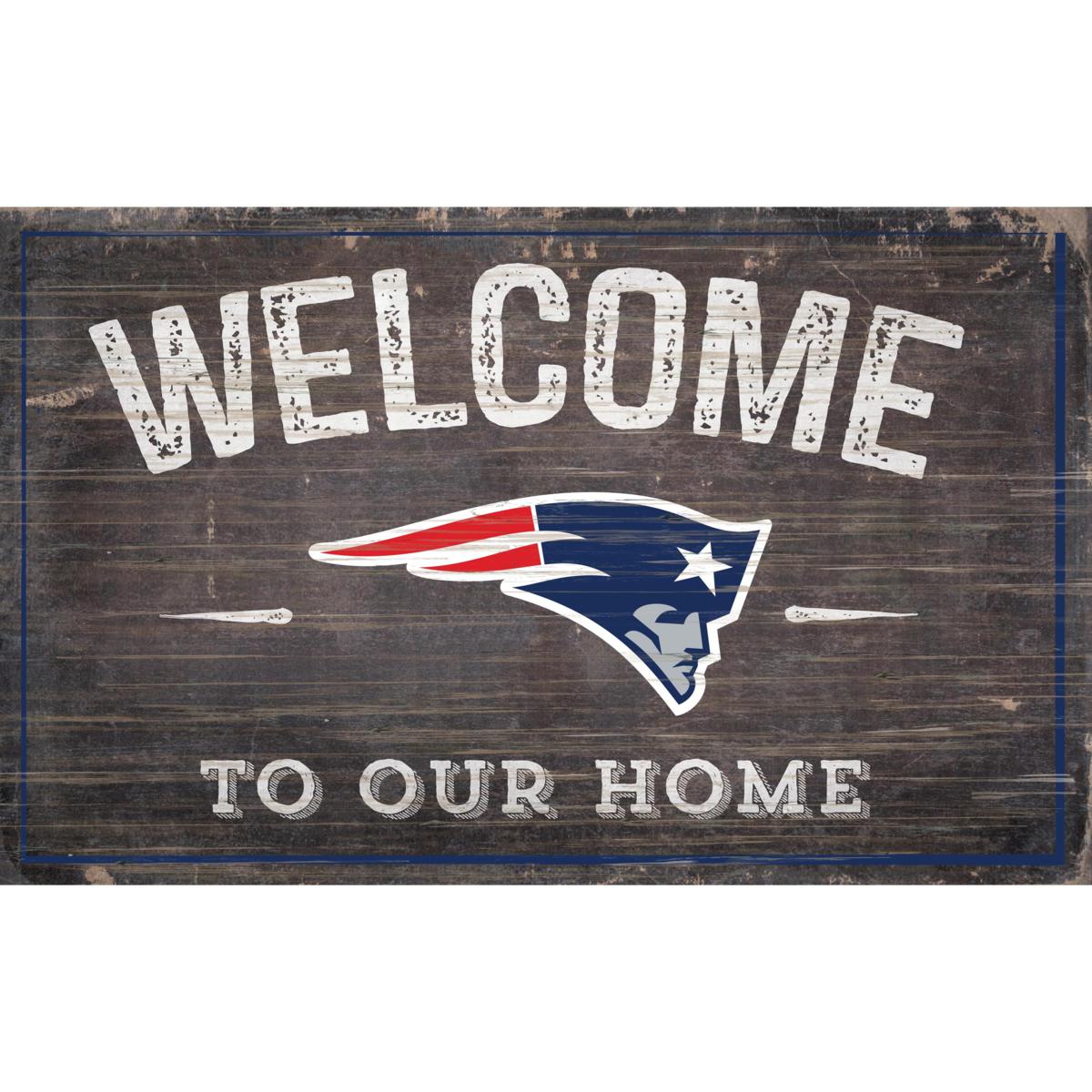 New England Patriots 48 Personalized Welcome Leaner Sign