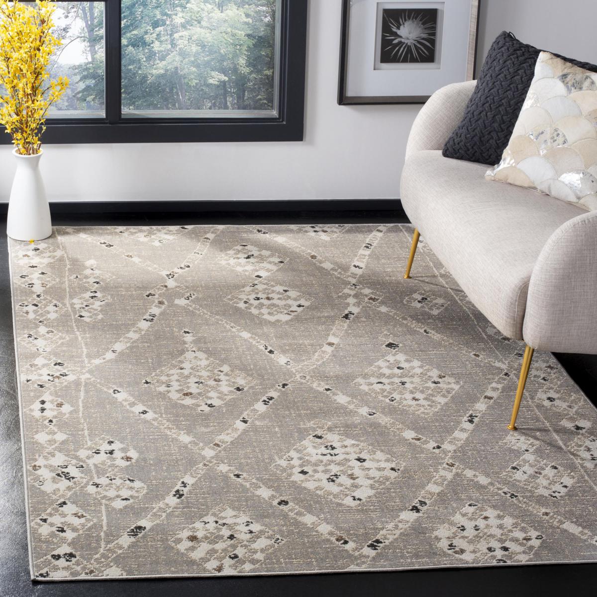 Safavieh Montage Chandler 5'-1" X 7'-6" Rug