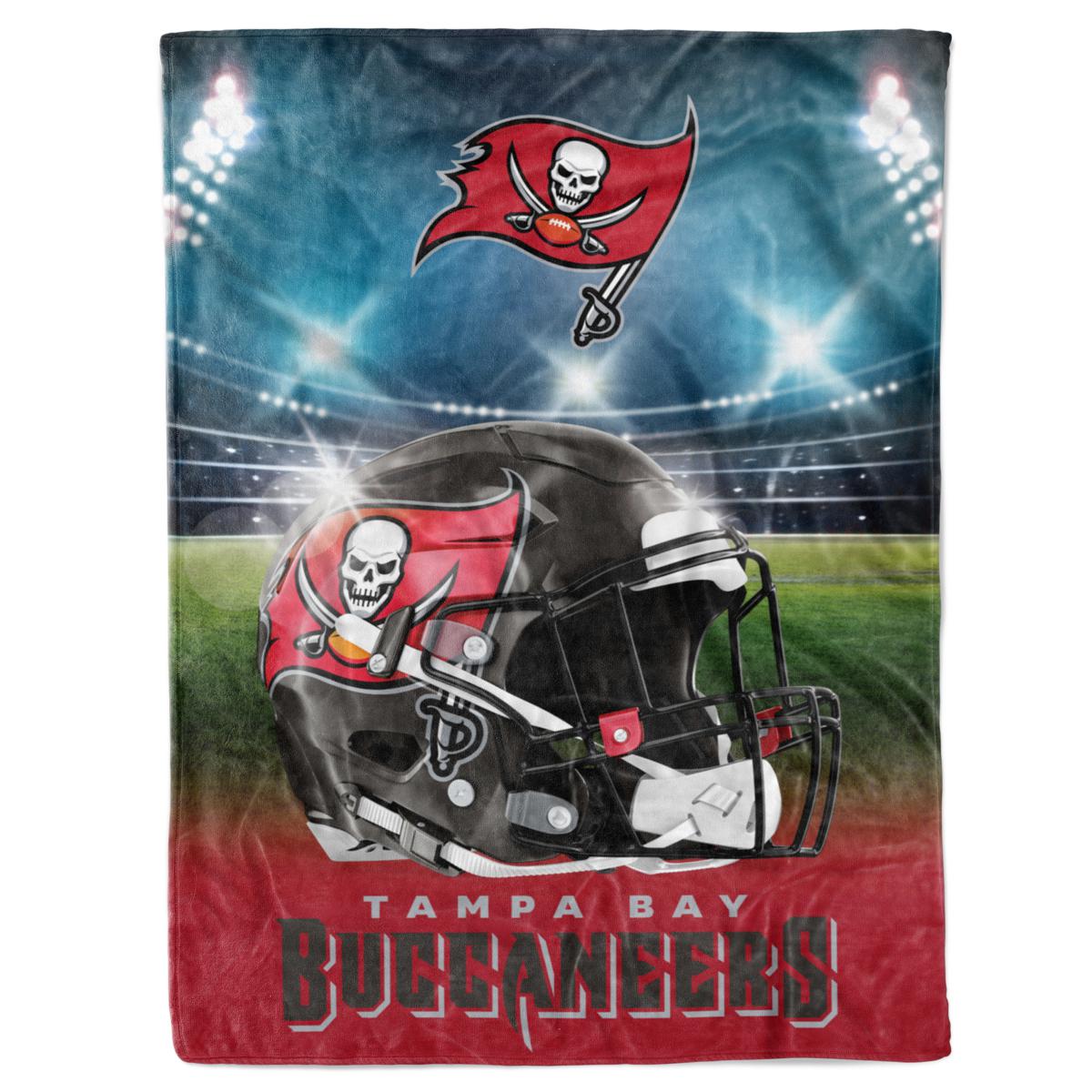 Tampa Bay Buccaneers 50'' x 60'' Camo Flannel Fleece Blanket