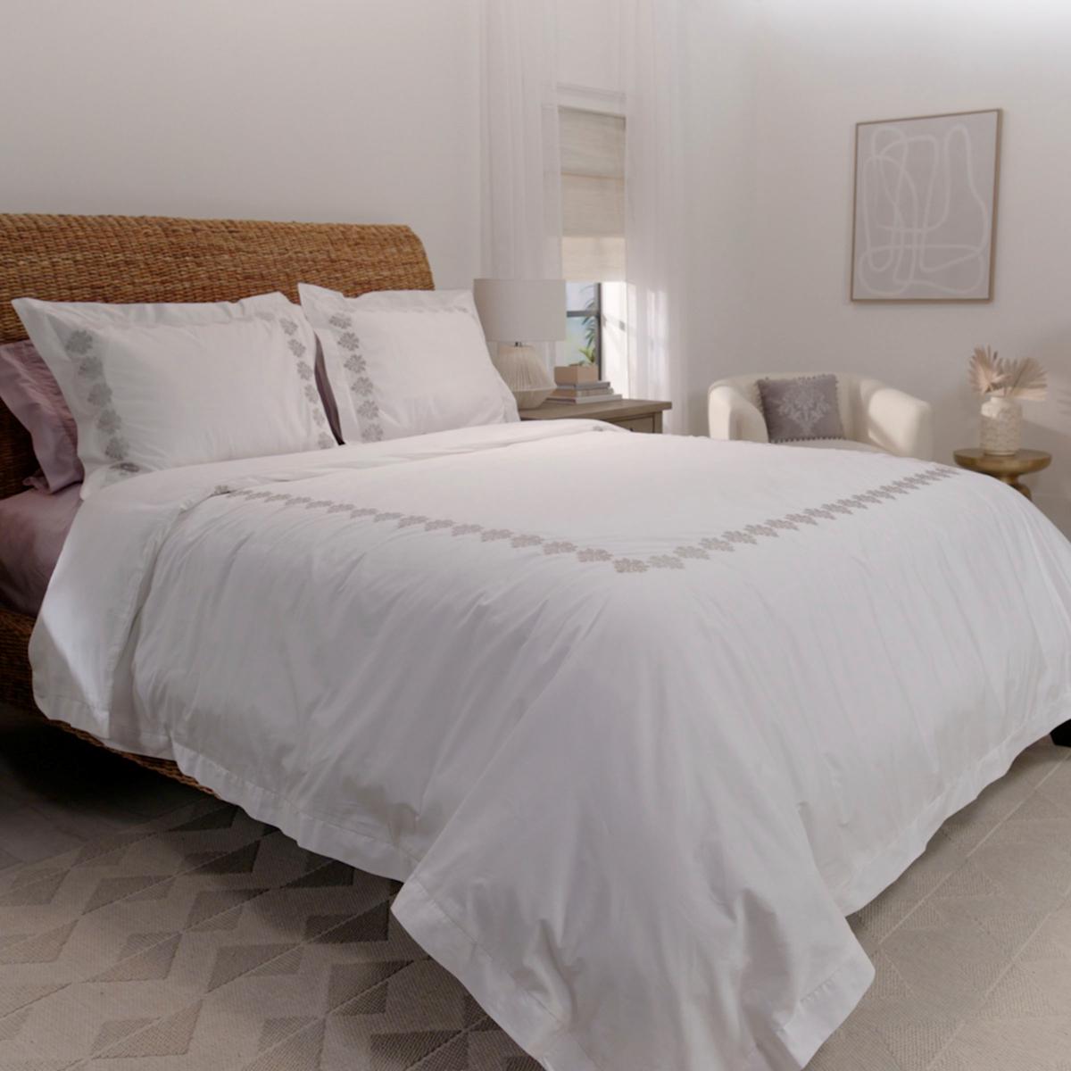 WynneHome 300TC Cotton Percale 4-piece Queen Sheet Set