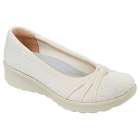 "As Is" Bzees Gem2 Washable Eyelet Casual Flat
