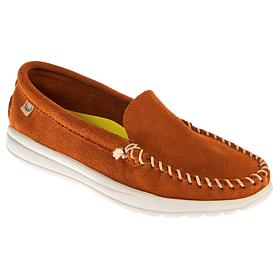 "As Is" Minnetonka Discover Classic Water-Resistant Suede Moccasin
