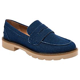 Blondo Penny Versatile Penny Loafer