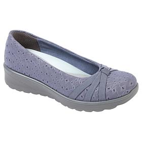 Bzees Gem2 Washable Eyelet Casual Flat