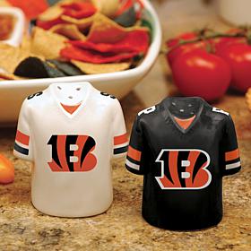Ceramic Salt and Pepper Shakers - Cincinnati Bengals