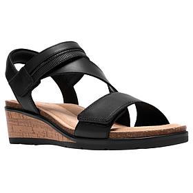Clarks Collection Kacha Wave Wedge Sandal