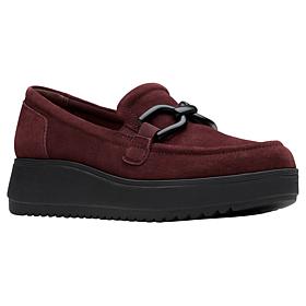 Clarks Collection Zylah Top Casual Slip-On Loafer