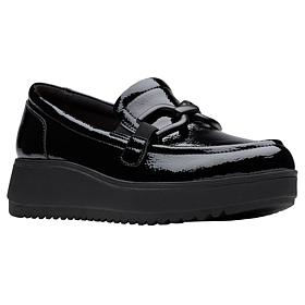 Clarks Collection Zylah Top Casual Slip-On Loafer