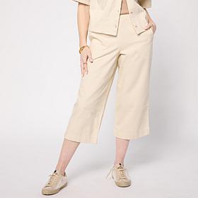 G by Giuliana Diamond-Quilted Textured Pull-On Denim Capri Pant