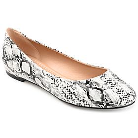 Journee Collection Womens Comfort Kavn Narrow Width Flat