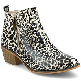 Journee Collection Womens Rebel Bootie