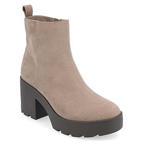 Journee Collection Womens Tru Comfort Foam Cassidy Booties