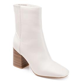 Journee Collection Womens Tru Comfort Foam Maize Bootie