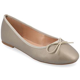 Journee Collection Womens Vika Wide Width Flat