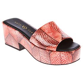 Katy Perry The Busy Bee Slip-On Slide Sandal