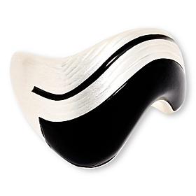 Marla Wynne Wave Design Ring
