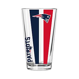 Officially Licensed NFL 16 oz. Vertical Decal Pint - Patriots