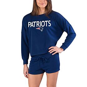 Officially Licensed NFL Concept Sport Patriots Gather Ladies Short Set