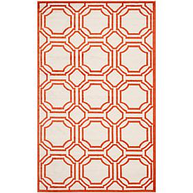 Safavieh Amherst Doreen 4' x 6' Rug