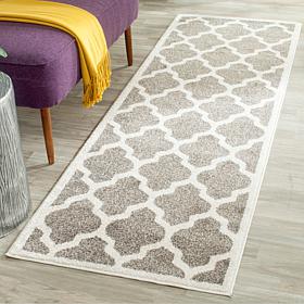 Safavieh Amherst Treena 2-1/4' x 7' Rug