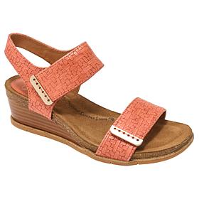 Sofft Verdi II Leather Stacked Wedge Sandal