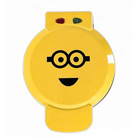 Uncanny Brands Minions Kevin Waffle Maker - Minion on Your Waffles 