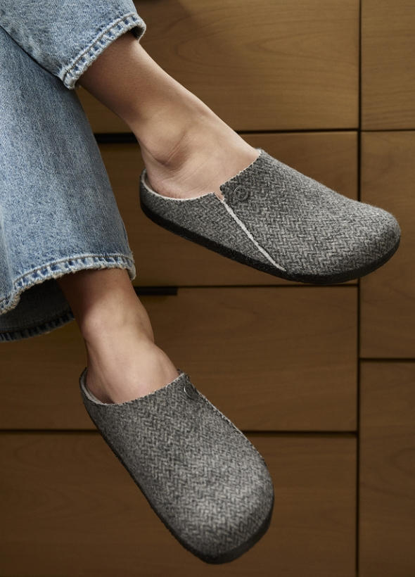 Birkenstock ships free